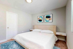 Adorable 1 bedroom place with free parking